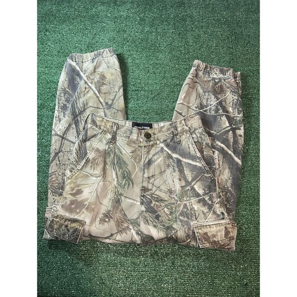 Realtree Camo Cargo Pants Youth Large 10/12 - Picture 3 of 8